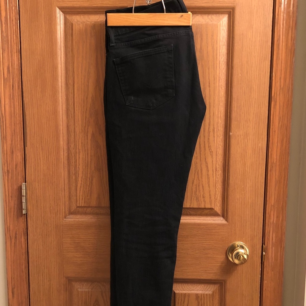 Levi’s Men’s 511 slim straight black jeans